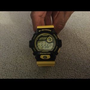 Mens g Shock watch